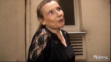 drunken stripper lost control of herself at a party