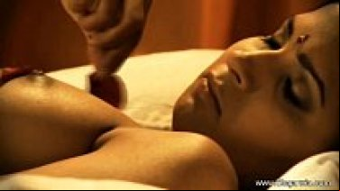 sensuous indian milf dancer babe